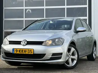 Volkswagen Golf 1.2 TSI Trendline 105pk | Nieuwe apk | Audio-navigatie full map | Bluetooth | Electr
