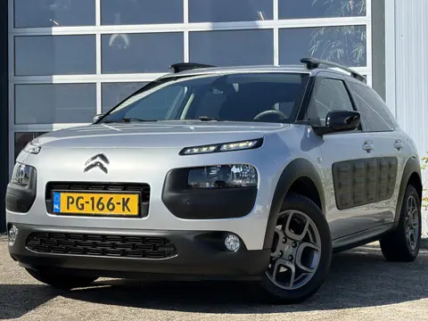 Citroën C4 Cactus 1.2 PureTech Shine 82pk | Nieuwe Distributieriem | Audio-navigatie full map | Blue