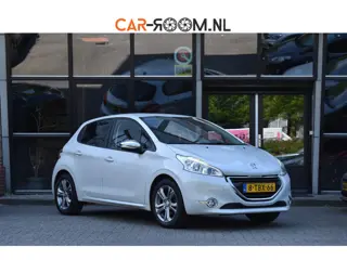 Peugeot 208 1.2 VTi Oxygo Cruise Navi