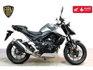 Honda CB 750 Hornet E-Clutch (bj 2026)