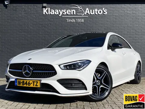Mercedes-Benz CLA-Klasse 200 Business Solution AMG AUT. | 1e eigenaar | panoramadak | night pakket |