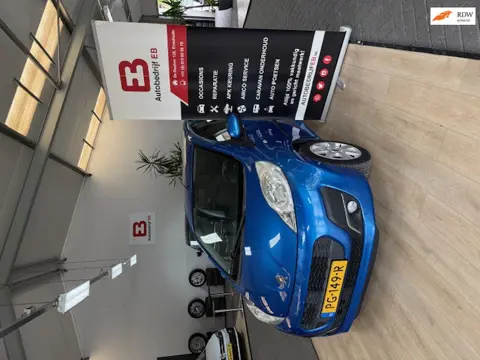 Peugeot 107 1.0 Sportium