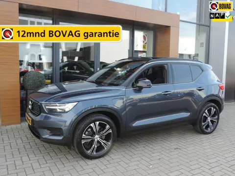 Volvo XC40 1.5 T5 Recharge R-Design | 1e Eig | Wegkl.trekh | Panoramadak | ECC | HarmanKardon | Stoe