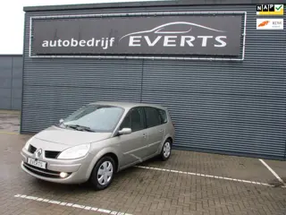 Renault Grand Scénic 2.0-16V Business Line 7persoons dealer onderhouden rijd perfect nu scherpe meen