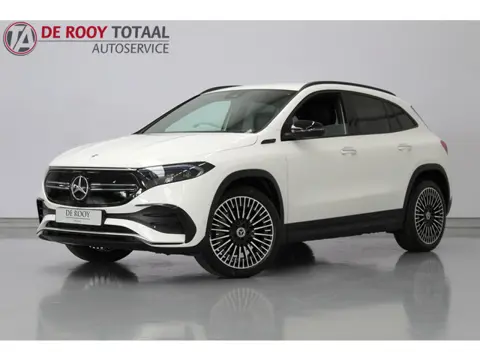 Mercedes-Benz EQA 250 AMG Line 67 kWh 191PK, RIJKLAAR | ALCANTARA/LEER | CAMERA | STOELVERWARMING | 