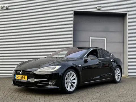 Tesla Model S 75D Base I Camera I Pano.dak (bj 2018)