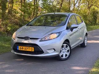 Ford Fiesta 1.25 Champion | '' 154.000 KM '' + Airco Nu € 3.750,-!!!