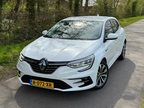 Renault Mégane 1.6 E-Tech Plug-In Hybrid 160 Zen | Automaat + Keyless + Led + Carplay |
