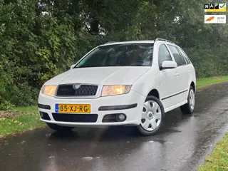 Skoda Fabia Combi 1.4-16V Spirit+ | Cruise + Airco Nu € 1.750,-!|