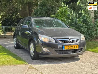 Opel Astra Sports Tourer 1.4 Cosmo | Airco + Cruise control |