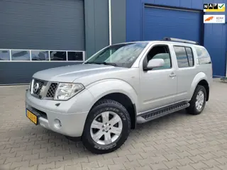 Nissan Pathfinder 2.5 SE Scuifdak Grijs Kenteken