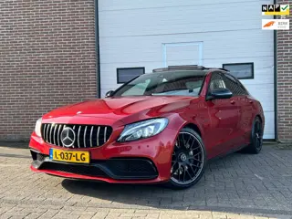 Mercedes-Benz C-klasse AMG 63 / Pano / Schaalstoelen / Dealer ondr / Burmester / Keyless / Sfeer ver