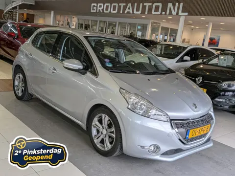 Peugeot 208 1.4 VTi Allure Airco, Cruise Control, Stuurbekrachtiging