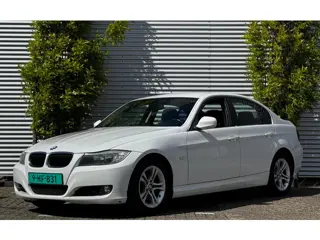 BMW 3-serie 318i Business Line NAVI