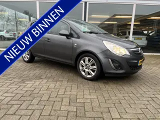Opel Corsa 1.4-16V Fietsendrager / Lmv /Cruise / Nav / Stoel+stuur verwarming / Airco