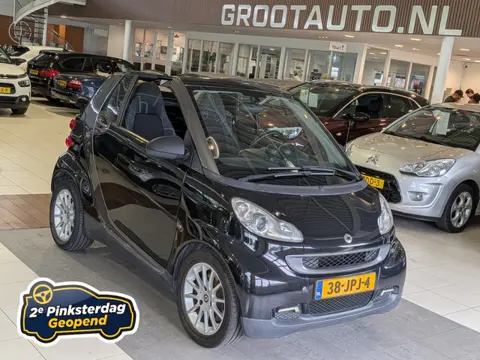Smart Fortwo cabrio 1.0 mhd Passion Automaat Airco,. Stuurbekrachtiging