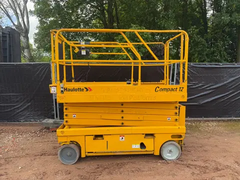 Haulotte Compact 12 (bj 2006)