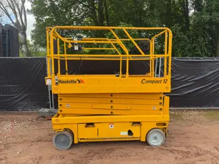 Haulotte Compact 12 (bj 2006)