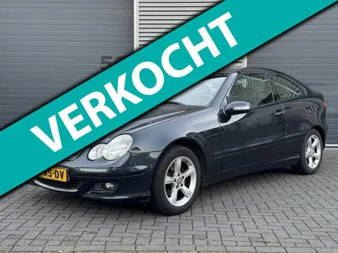 Mercedes-Benz C-klasse Sportcoupé 180 K. Pdc/Cruise/Navi Facelift