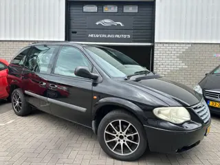 Chrysler Voyager 3.3i V6 SE Luxe | Automaat | Airco | 7 Persoons