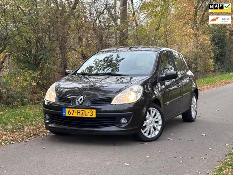 Renault Clio 1.2 TCe Special Line | Airco + Cruise Nu € 1.950,-!!!