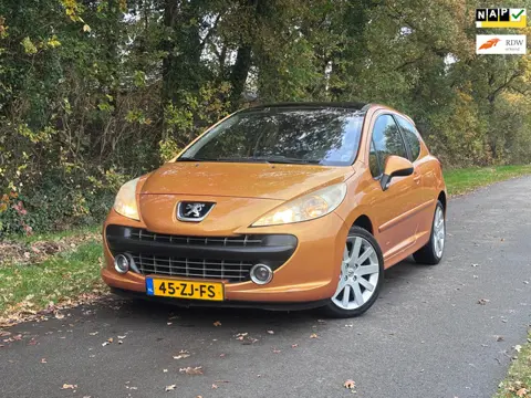 Peugeot 207 1.6-16V T Féline | Airco + Cruise Nu € 1.750,-!!!
