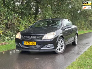 Opel Astra TwinTop 1.8 Temptation | Airco + Cabriolet Nu € 1.950,-!!!