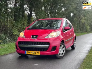 Peugeot 107 1.0-12V Sublime | Airco + 5 Deurs Nu € 1.499,-!!!
