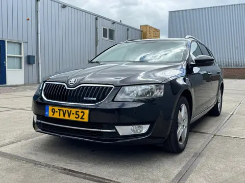 Skoda Octavia Combi 1.6 TDI Greenline Businessline AIRCO/NAVI/PARKISTANCE