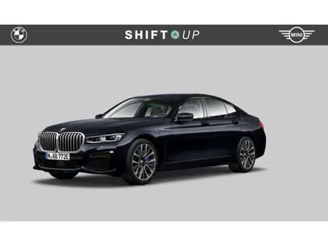 BMW 7-serie 745e M-Sport | CoPilot | Harman Kardon | Softclose
