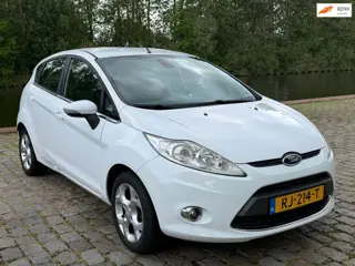 Ford Fiesta 1.25 Trend airco elektrische ramen cv op afs