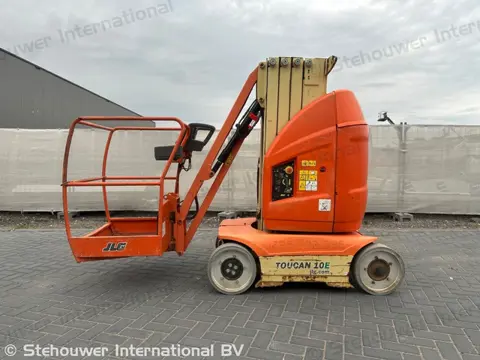 JLG Toucan 10E masthoogwerker verticale mast hoogwerker