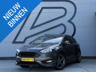 Ford Focus 1.0 ST-Line 2e Eigenaar|Navi|Stoelverwaming|Clima|Carplay|Cruise|PDC V+A|N.A.P|APK tot 02