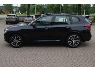 BMW X3 xDrive30e High Exe. M Sport / Panoramadak / Camera / Head-up / Leder / 20'' / DAB / CarPlay /
