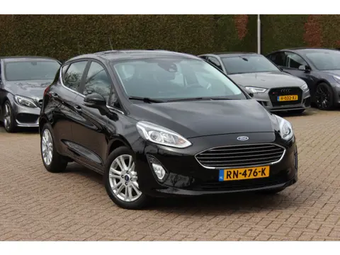 Ford Fiesta 1.0 EcoBoost Titanium Automaat / 52.242 km / Trekhaak / Camera / CarPlay / 16'' / Naviga
