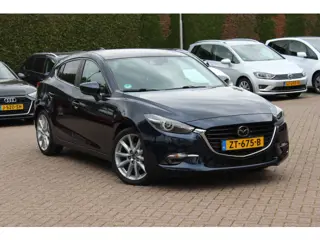 Mazda 3 2.2 SkyActiv-D 150 GT-M / Camera / Head-up / Leder / Keyless / Navigatie / 18'' / Stuur+Stoe