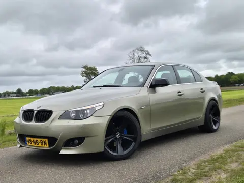 BMW 5 Serie 530i Executive (bj 2003, automaat)