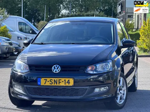 Volkswagen Polo 1.2 TSI BlueMotion Edition+ | Airco | Navigatie | Parkeersensoren | Trekhaak | Bluet
