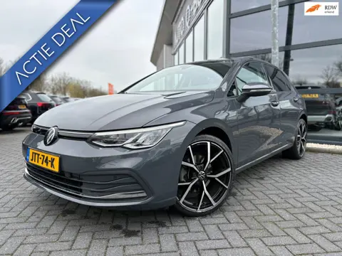 Volkswagen Golf 2.0 TDI Life Business | Climate | NAVI | Sfeerverlichting | Adaptief Cruise | LED | 