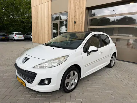 Peugeot 207 1.6 VTi Allure 5DRS|Clima|Cruise Controle|Parkeersensoren|Panoramadak|Nieuwe APK