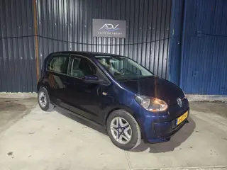 Volkswagen Up! 1.0 move up! BlueMotion NAVIGATIE - AIRCO - 4 DEURS