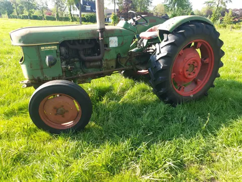 Deutz D5005 oldtimer