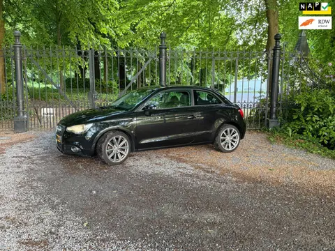 Audi A1 1.4 TFSI Ambition Pro Line Business Xenon PDC Navi