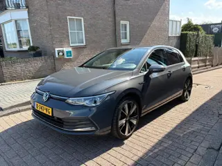Volkswagen Golf 1.5 eTSI Style hybride