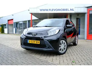 Toyota Aygo X 1.0 VVT-i MT Play 5-drs Airco|1e Eig|Adapt.Cruise|CarPlay|Cam