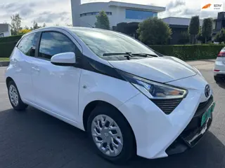 Toyota Aygo X 1.0 VVT-i MT airco 46000 km a.p.k 2028