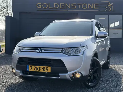 Mitsubishi Outlander 2.0 PHEV Business Edition X-Line 2e Eigenaar,SOH 98,5%,Navi,Camera,Keyless,Half