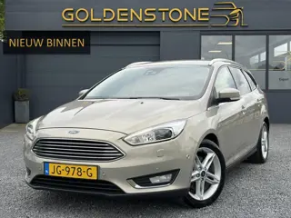 Ford Focus Wagon 1.5 Titanium Edition 1e Eigenaar,150pk,Navi,Camera,6 Bak,Stoelverw,Stuurverw,Leder,