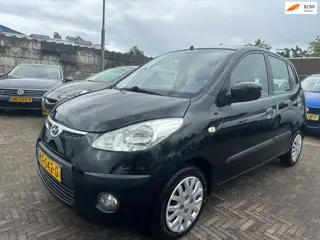 Hyundai I10 1.1 Dynamic AIRCO/ HOGE INSTAP/ NIEUWE APK BIJ AFLEVERING!