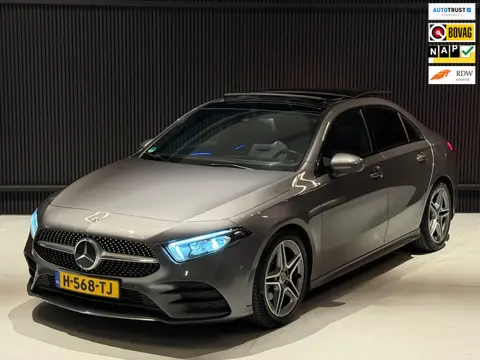 Mercedes-Benz A-klasse A200 AMG Panoramadak|Sfeer|Camera|Bomvol|